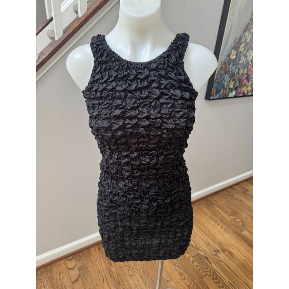 NWT ESS Éss The Label Mia Elastic Scrunch Mini Dress Black Size M/L
